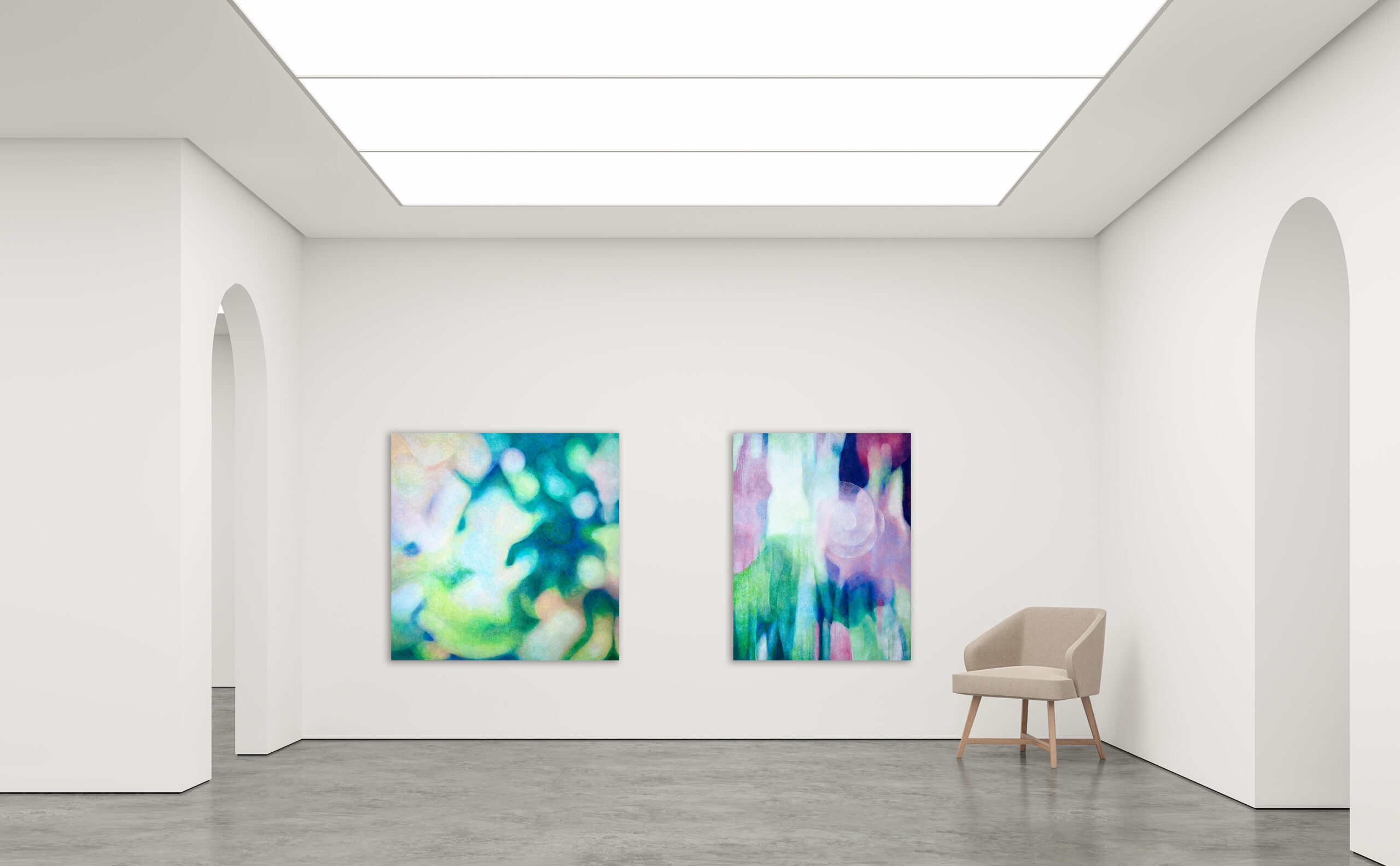 油彩画「光の存在」「微笑みの時空」仮展示画像